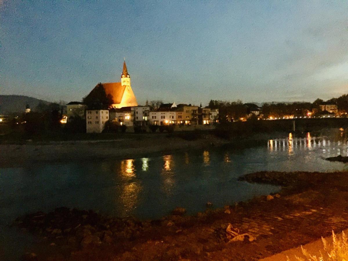Ferienwohnung An Der Romantischen Salzachschleife Naehe Salzburg Laufen Buitenkant foto